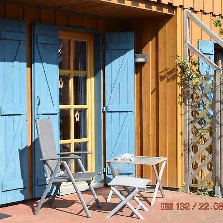 Freistehendes In Mit Terrasse, Garten Und Grill * Heede